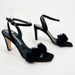Manolo Blahnik Black Suede Hiebi 90 Shearling Strappy Sandal Heel size IT 37.5